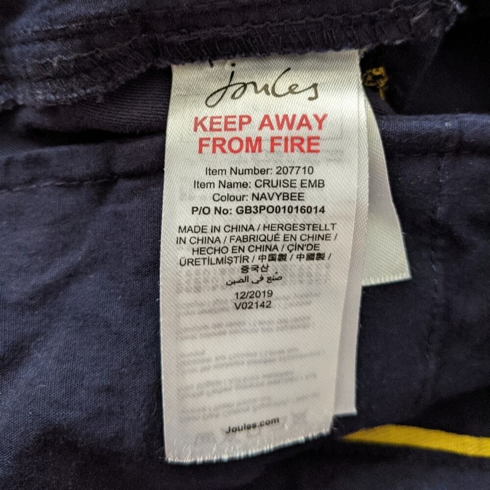 Jules Maison Jules Signature Navy Embroidered Bumblebee Shorts 4 - Picture 6 of 8